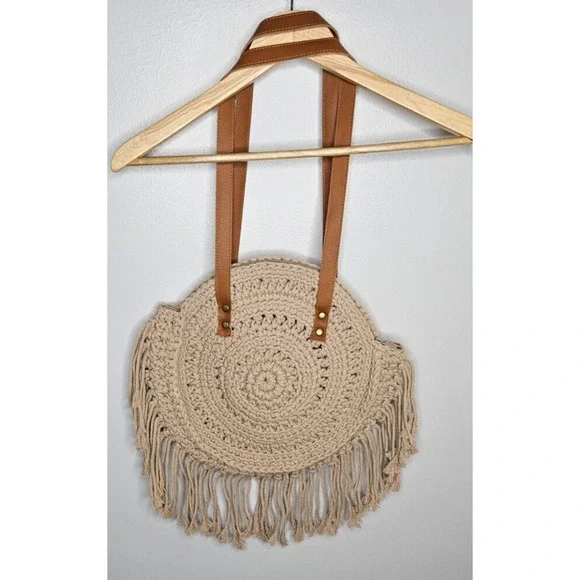 Collection Eighteen Handbag Beige Crochet Boho Shoulder Bag Fringe Woven Boho - Picture 7 of 11